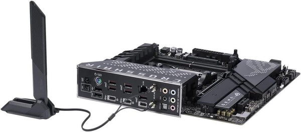 ASUS ROG X670E Gene DDR5 mATX Teşhir
