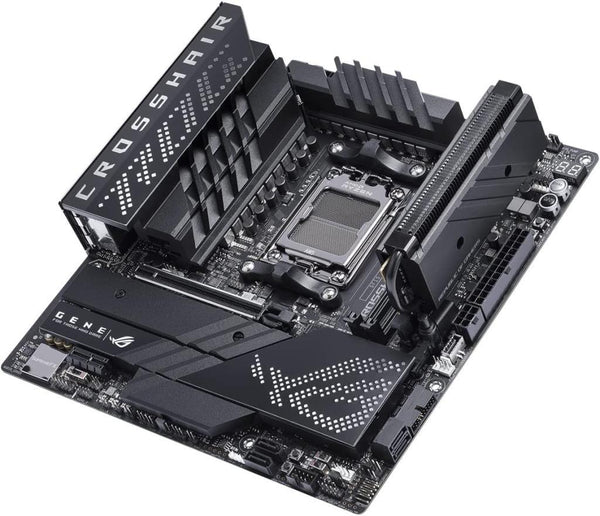 ASUS ROG X670E Gene DDR5 mATX Teşhir