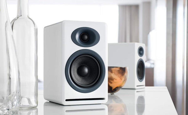 Audioengine P4 Raf Tipi Pasif Hoparlör Beyaz