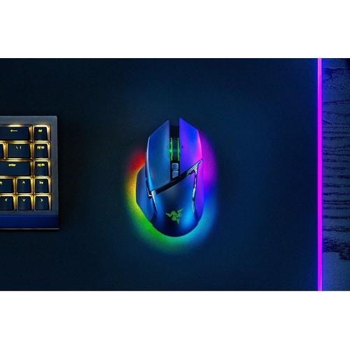 Razer Basilisk V3 Pro RGB Kablosuz Optik Oyuncu Mouse Teşhir