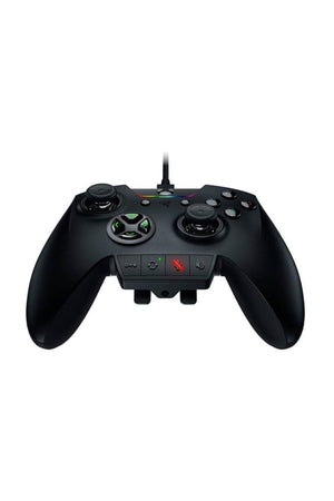 Razer Wolverine Ultimate RZ06-02250100-R3M1 Kablosuz PC/Xbox Oyun Kolu Teşhir